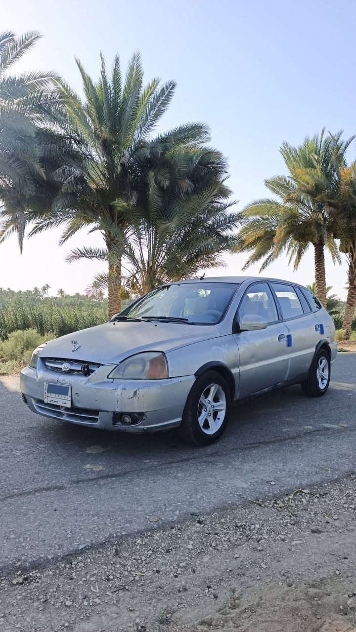 كيا ريو 2004.

رقم بغداد. وتحويل مباشر 

كير اوتماتيك. كير ومحرك كارتون. 

تبريد شغال.  تخم تاير جديد. ويل كب 

كهربائيات جاهزه. دواخل. نضاف. 

السعر 34. العنوان كربلاء طويريج  ***********
