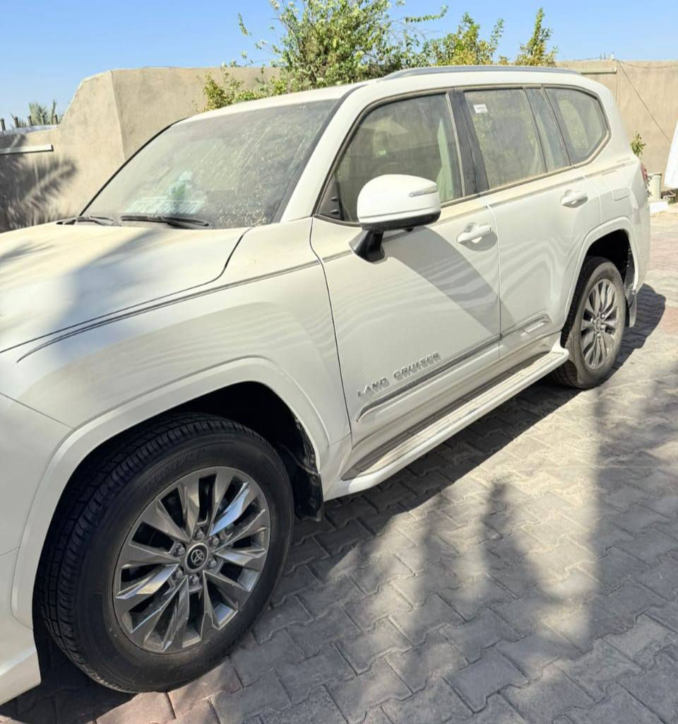 لاند كروز 2024  امتد ساز
بأسمي سياره على وضع الشركه ماشيه ٢٧٠٠
بس الترقيم مشيناها ساس لمتد ضمان 
شركه ساز ٤٠ ألف كيلومتر سياره أخت الزيرو 
ومواصفات اللمتد معروفه كفاله عامه
رقم صاحب سيارة ***********
