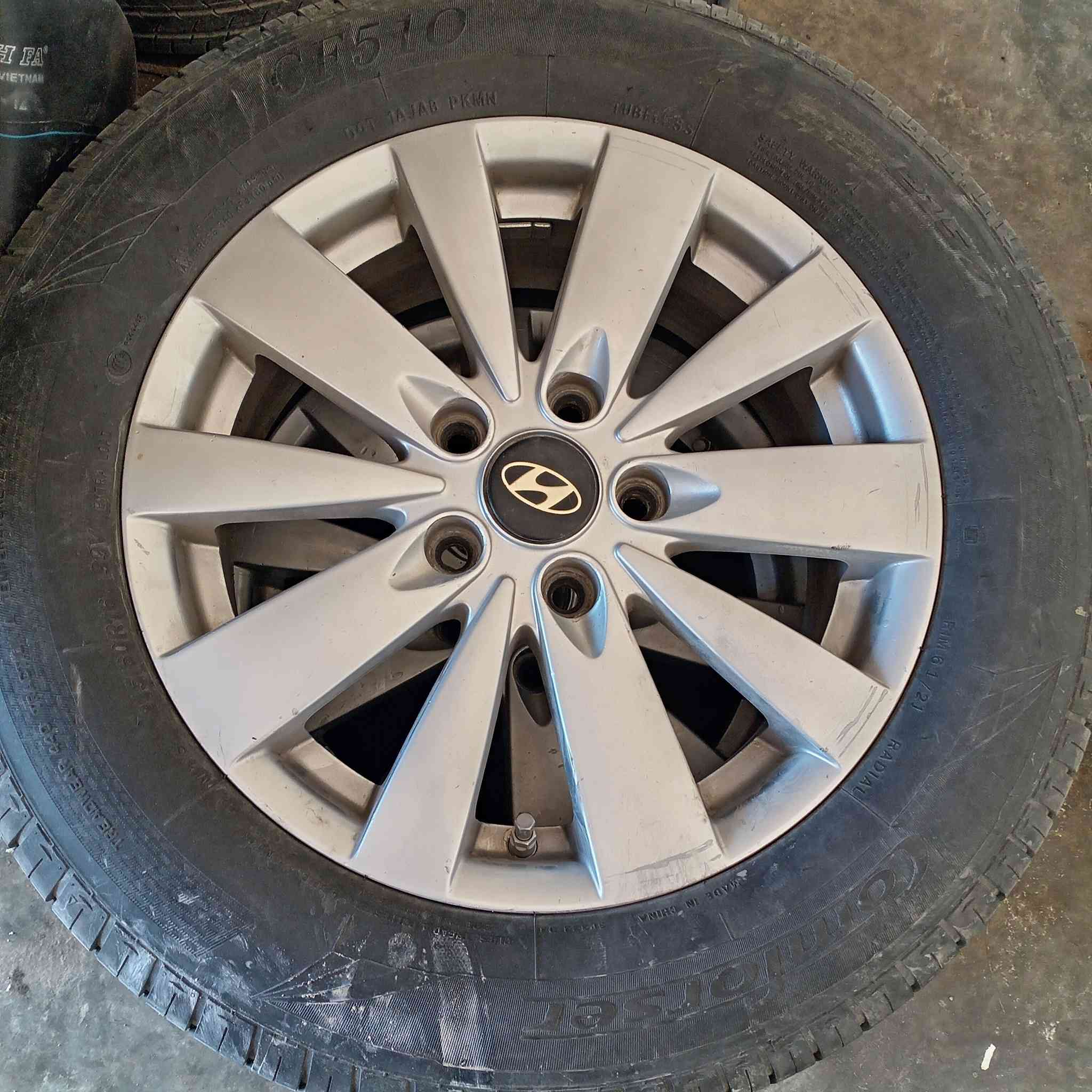 السلام عليكم ورحمة الله وبركاته، تخم ويل كب و تايرات حجم، 16, الأنبار الفلوجة، ***********
