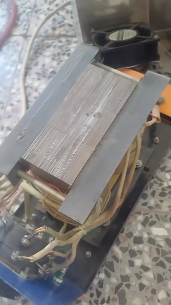 مكينة لحيم ريشان ستيل ملف نحاس حسب ما مكتوب بيه مكاني  بغداد جسر ديالى القديم


**إذا كنت صاحب هذا الإعلان وتريد حذفه لأي سبب، رجاءا أرسل رسالة إلى الدعم الفني**