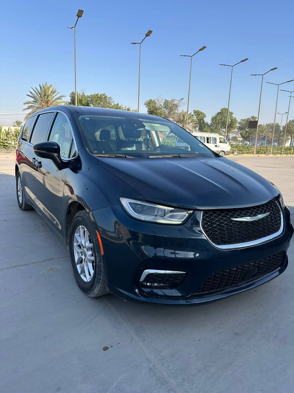 سلام عليكم دخول جديد
بيع او مراوس حسب القناعة
2023  كرايسلر باسفيكا بانزين 
اللون ازرق (غير محدد)
الضرر ؛؛  سرقة دواخل بجم كبس صبغ من امريكا باب وجاملغ خلفي وهنا صبغت البنيد بسبب خسفه زغيره
 
بدون لوحات تترقم كل المحافضات 
ماشيه 36 الف ميل 
1-كامرات خلفيه دواره
2- هندبريك بصمة 
3- تشغيل عن بعد 
4- هيترات بالكشنات 
5- رادر جانبي 
6- بيبان كهرباء ( تحكم ريمونت ) 
7- صندوق كهرباء شفط 
8- رادار امامي خلفي 
9- كشنات VIP منفصل
10- مانع انزلاق 
11- نظام ستوب بارك 
12- لايت لدالشكل الجديد 
13- تنبيه الخروج المسار 
14- شاشة كبيرة كاربلاي 
15- تبريد مركزي ثلاثة قطع 
16- تدفئه كراسي وستيرن
17- تحكم استيرن فول 
18- بردات داخلية 
19- اشاير بالمري 
20 -محرك 6 سلندر 3600 
21- كير ماوس 
22- نقطه عمياء 
23 - كشن كهرباء + خزن 
مكان السياره بغداد الشعلة ام نجم شارع 20
       ☎️ ***********
