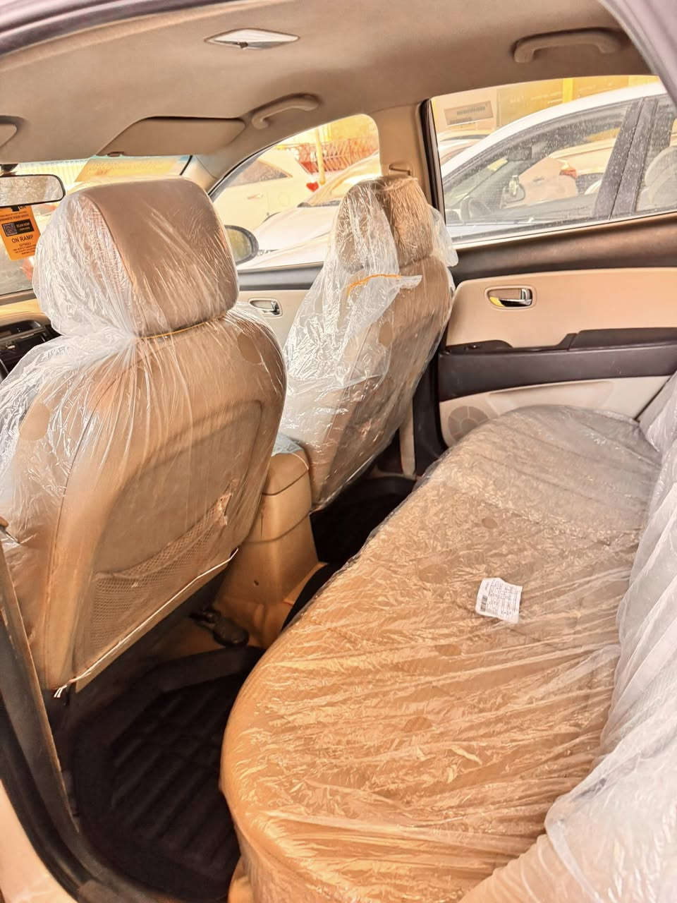 السلام عليكم خواتي لنتره لبيع بيه بارد موضح بل صوره  السعر  ١٢٥ بيه مجال شي بصيط يذه مو شراي لا دك كلشي واضح***********
