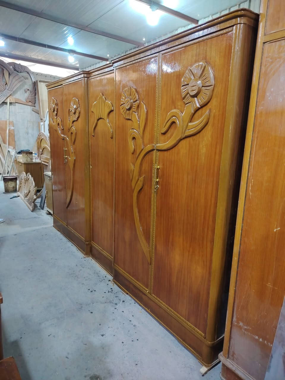 يالله
كنتور ابو 5 تسكام صاج درجه اولى السعر 225 وبي مجال
العنوان النجف حولي مقابل شارع عشرين ***********واتس او الاتصال على الرقم
