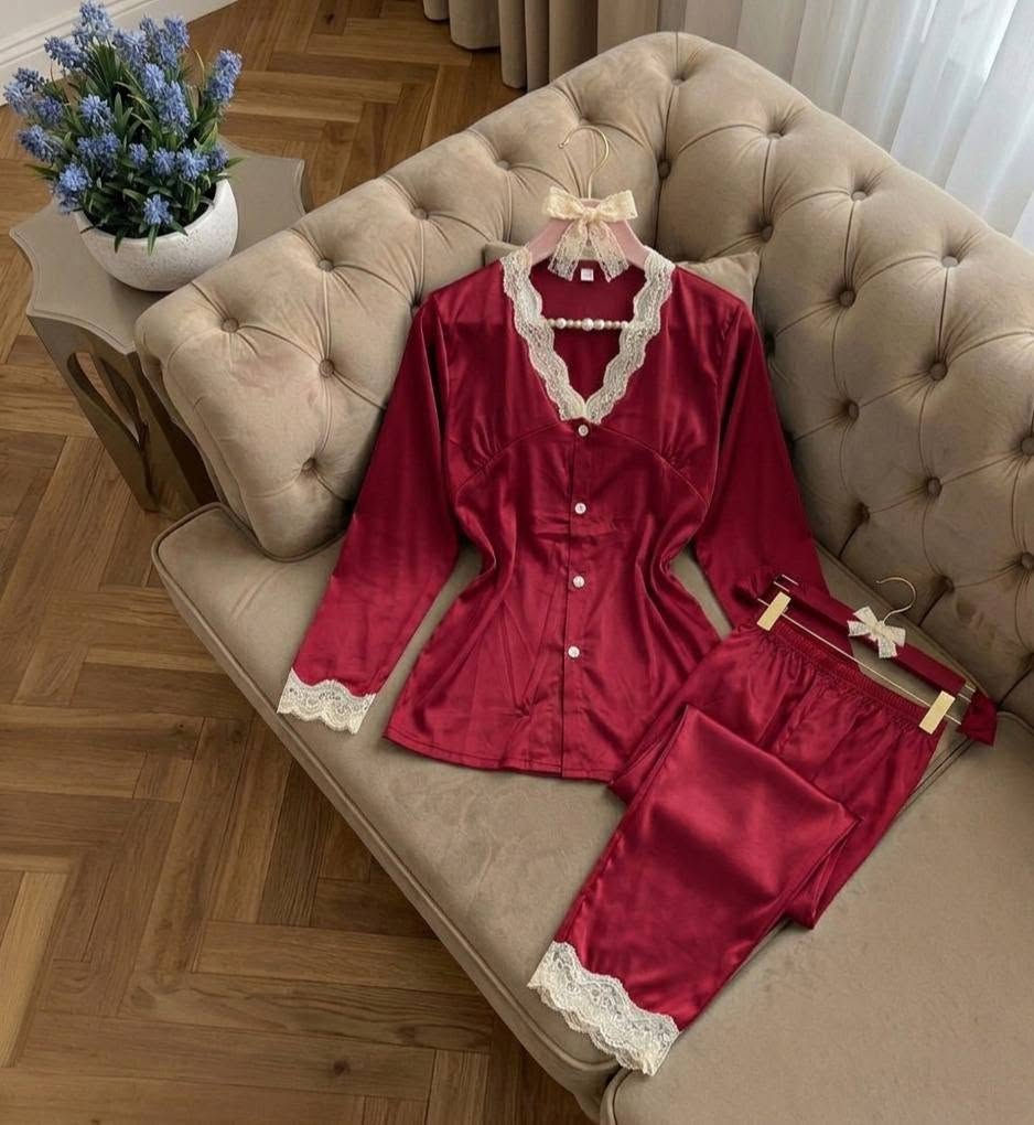 جديد كليآ 

تراك ستن حرير
تطعيم كيبور 

القياسات 

M
L
XL
2xL

درزن 65 الف


**إذا كنت صاحب هذا الإعلان وتريد حذفه لأي سبب، رجاءا أرسل رسالة إلى الدعم الفني**