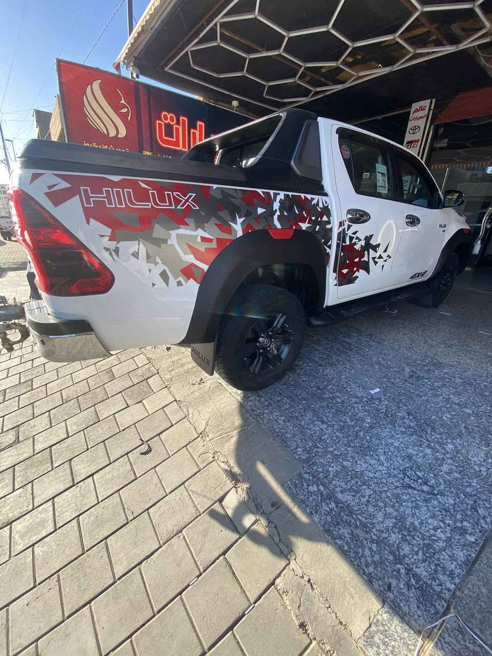 سلام عليكم للبيع تي اردي فول مواصفات ساز موديل ٢٢ رقم سليمانيه كفاله عامه ماشيه ١٢٠سياره جديده وخير من الله تواصل ***********
