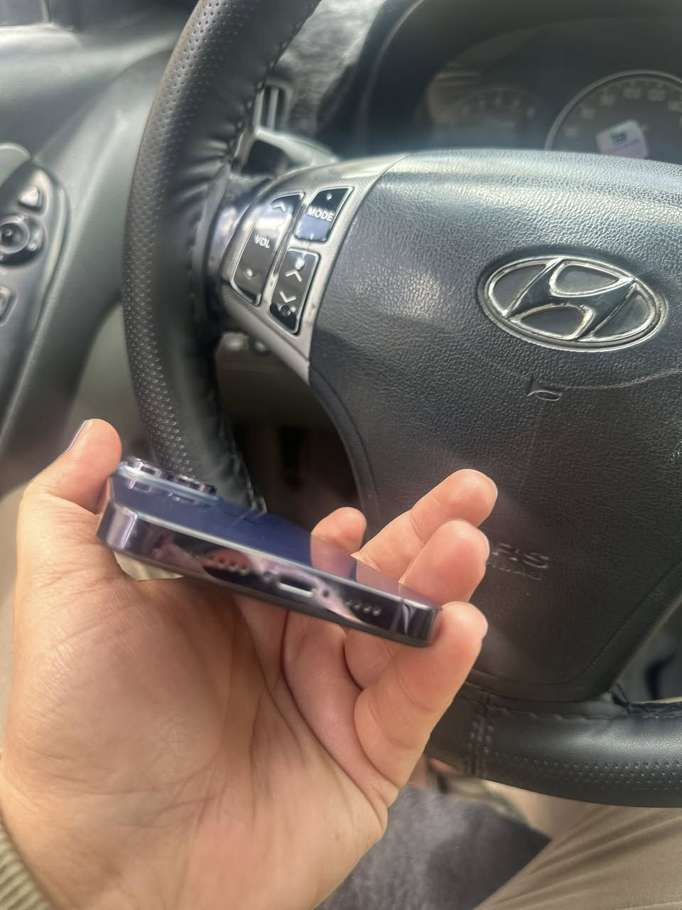 ايفون 14 برو ماكس
ذاكره 128
بطاريه 93
دبل سيم ZA
فقط مبدل شاشه بصمه الوجه شغاله السِعر 550 الف
***********
***********
