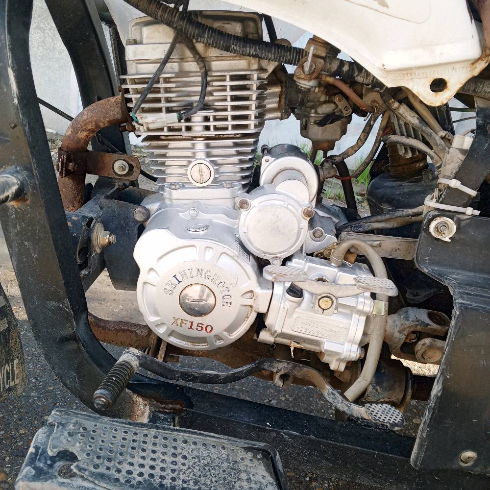 ستوتة موديل 22نضيفة المحرك نضيف سعرها 1450بيهة مجال حگ النقص 
رايدلهة دشبول وبگ لايت 
الباقي اطلع للشگل گبل 
الموقع شهربان حي المعلمين بصف الجامع 
