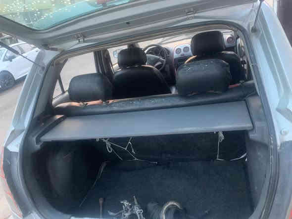 السلام عليكم
للبيع فاو 2013  رقم ديالى راعيها موجود بالشعب
مكينة وكير نيسان سني 1600 اقتصادي
كير اوتوماتك 
السعر 25 وبيها مجال بسيط
بغداد حي العامل
***********
