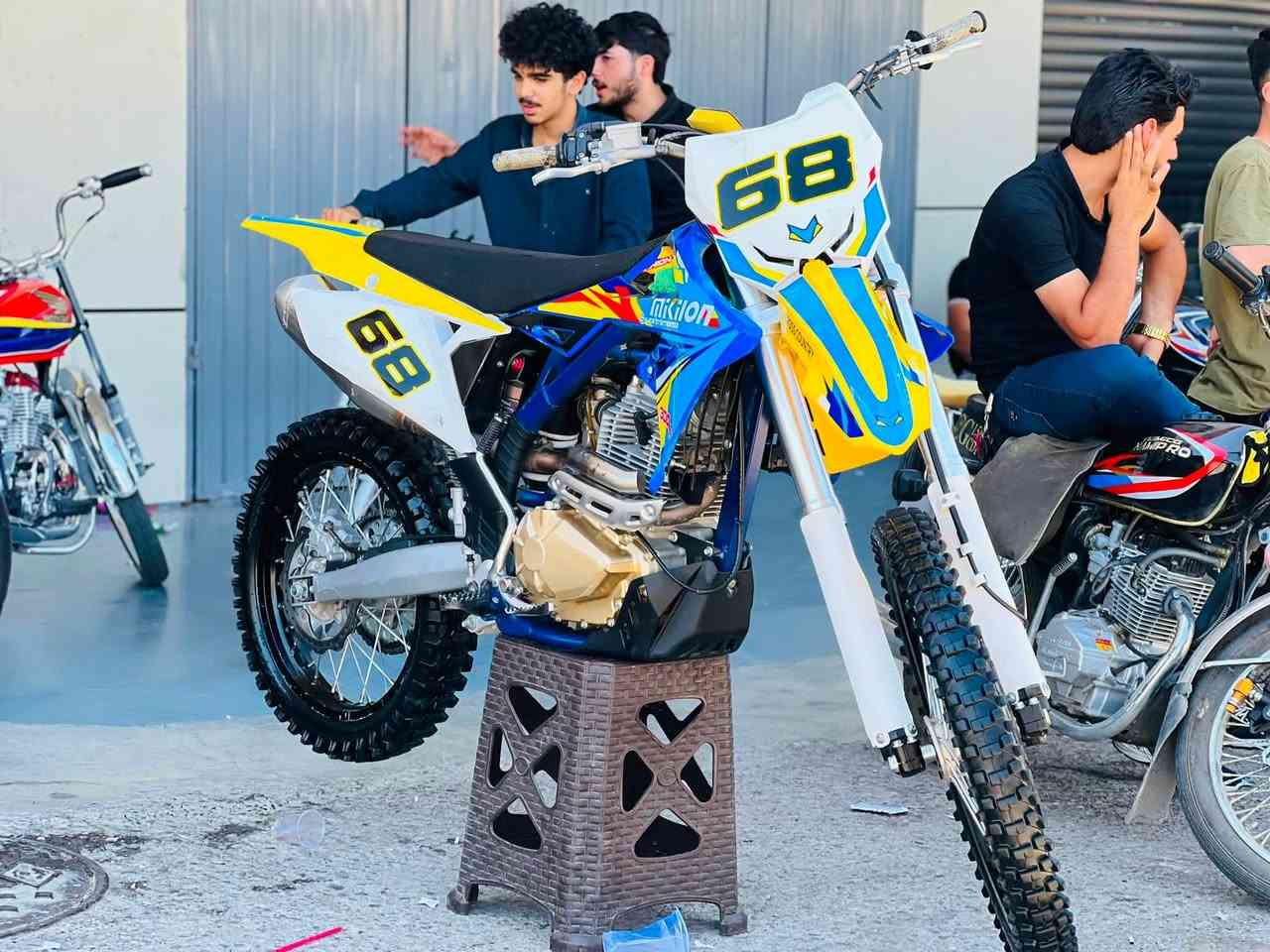 كاکە سڵاوی خوای گەورەتان لێبێ ئەم شێرەمان هەیە بۆ فرۆشتن RMZ 300rr 2f //2025💛💜
ماڵەکە ماشاءالله پاکە بێ عەیب تایەی پێش و دوای بێ عەیب و لۆک سەوتی مەکینەی لە چرکەی سەعات خۆشترە گێڕ و مەکینە بەشەرت نەکراوەتۆ  🖤
چەمەلەق بۆ چەمەلەق بە شەرت تن و تۆڵە تەقە و ڕەقەی نیە 👌🇷🇺
ئەمە ماتۆڕی تەپیو نیە وەرە ترای لێبە وەک سفر نەبوو نەتەوێ
حەفتەی جارێ دەرەوە ئەبینێ / بەس جومعان دەری ئەکەم بۆ یەک فەڕەی ناو شار و تەواو ❤️‍🔥
بۆ سعر چات بکە من برا بچووکیت ئەکەم بەس تخوا سعر تاقی مەکەرۆ❤️
ئەدمین🖤


**إذا كنت صاحب هذا الإعلان وتريد حذفه لأي سبب، رجاءا أرسل رسالة إلى الدعم الفني**