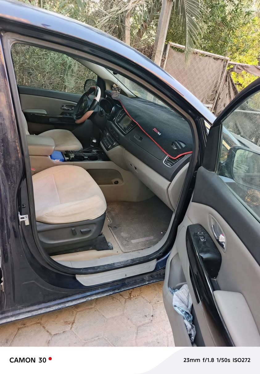 السلام عليكم
سياره سيلونا 
موديل ٢٠١٨ لون نيلي
مواصفات فول السياره شرط فول مال جناي
وارد امريكيا
العارض مالتها قبق صندوق تبديل
الرقم نجف
سياره نضيف ومداور ثاني يوم
سياره جاهزه من كلشي 
الشعر ١٧٠بيه مجال
العنوان النجف حي الانصار
الاستفسار اكثر اتصال
***********
