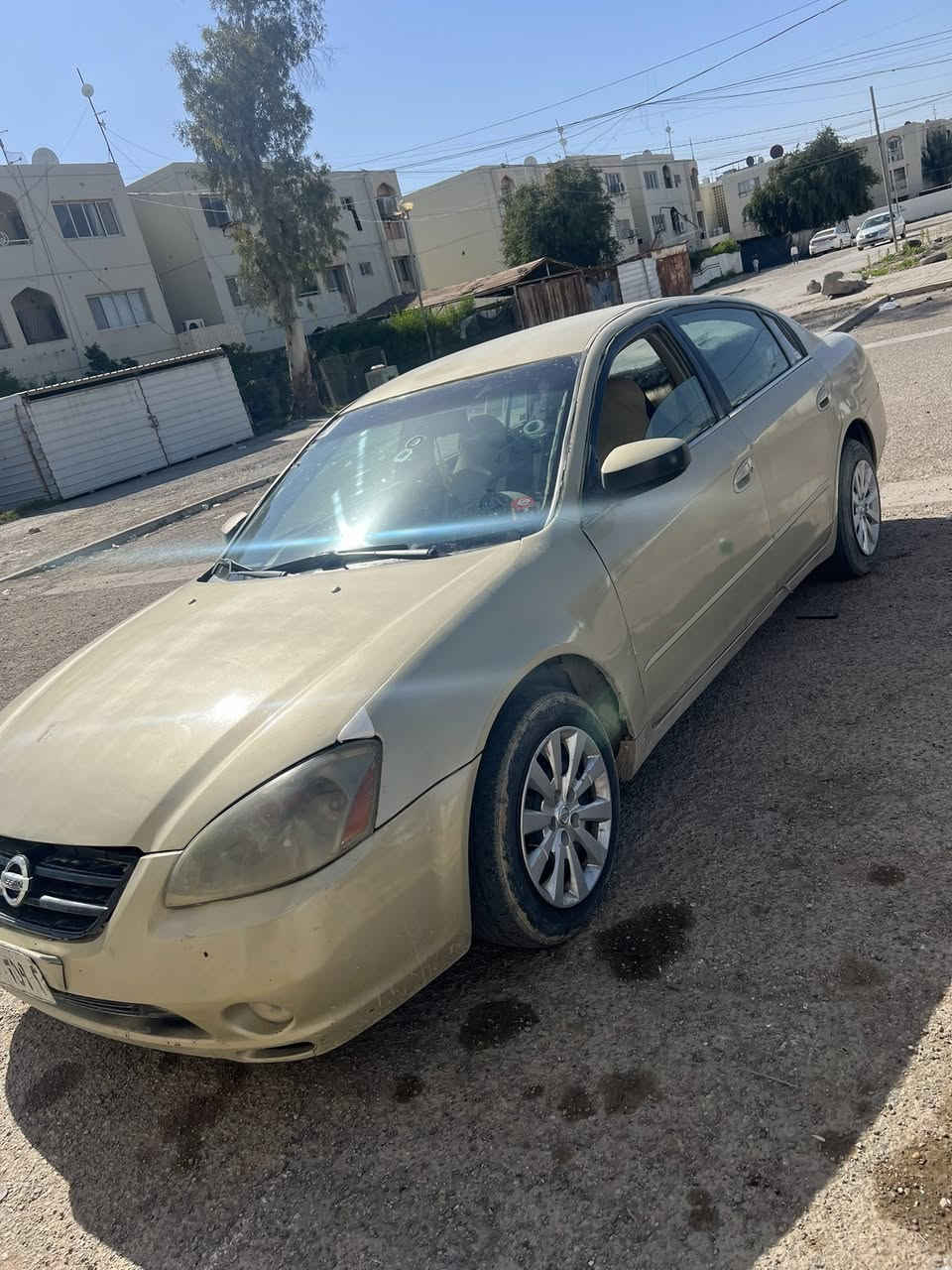 السلام عليكم
نيسان اولتما محرك كير اوتماتيك مصبوغه للجمالية فقط رقم نينوى شرط التحويل 
ب38ورقة
***********📞
