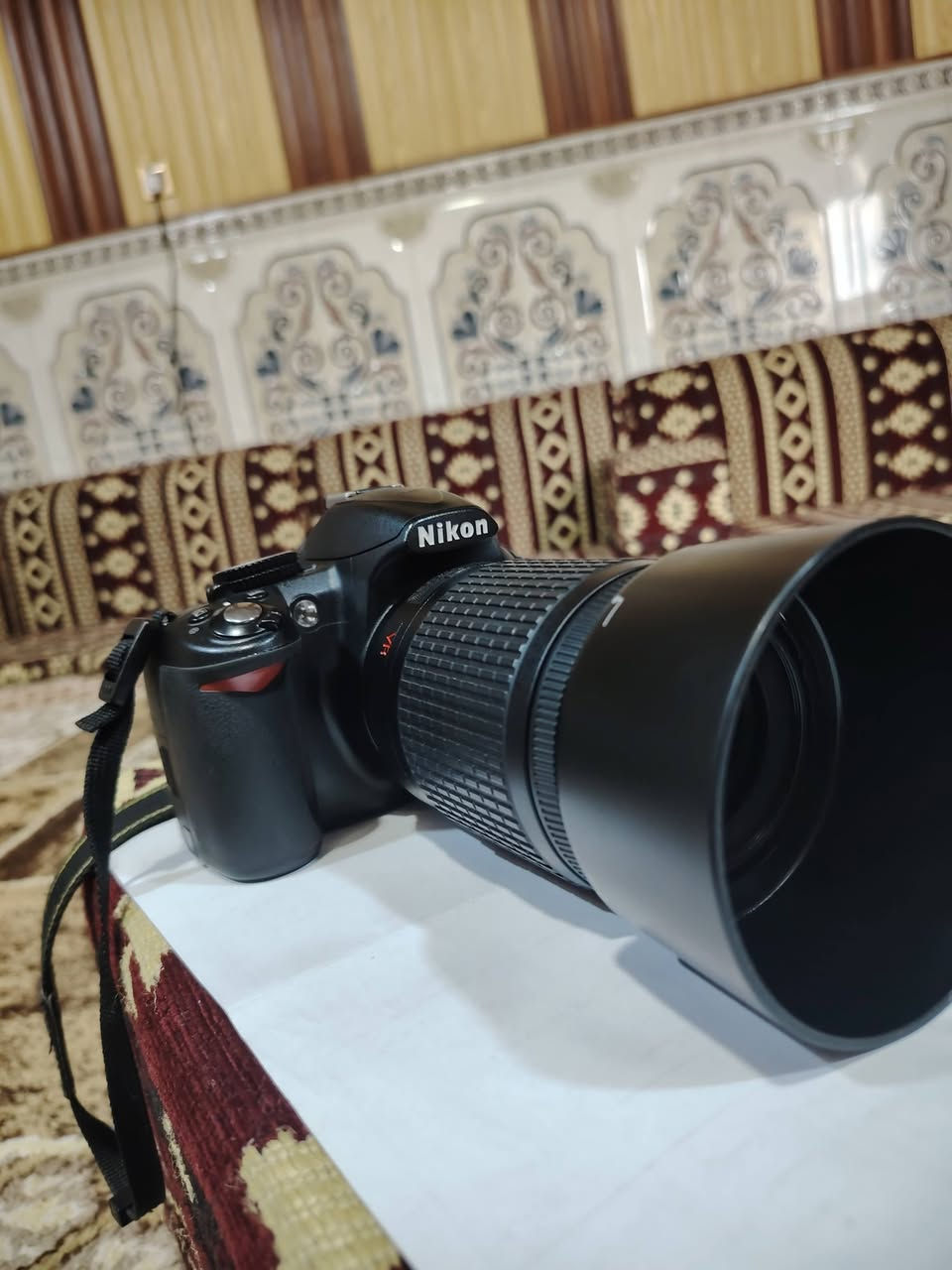 السلام عليكم✋ ....

*للبيع كامرتي الخاصه بالتصوير
*جنت استعمله فقط بأيام الزياره
#السـعـــر_300, الـف💸
-للأتصال على رقم الهاتف
.
.  👈🏻  ||   ***********   ||  👉🏻
ـــــــــــــ ـ ــــــــــــ ـ 
°مواصفاتها :-
*نوعها  Nikon_d3100 📸
*زوم استبلايزر VR
*زومها احترافي
*زوم  55-200
*مانع اهتزاز بيها
*دقته فوول f4
*تصوير فيديو
`المنافذ 4
`منفذ فلاش
`منفذ مايك
`خفيفه الوزن

 مــع :-
-بطارية ✔️
-جنطة   ✔️
-رام 8GB ✔️
-حزام كتف ✔️

-تصوير ( أشخاص - بورتريه - طبيعي )
 صناعته ياباني ☑️
  سعرها مناسب ☑️
ـ ــــــــــــ ـ ـــــــــــــــ ـ
🔹باقي التفاصيل اتصل أعلاه 👆🏻👆🏻
#العنـــــوان_البصـــــــرة ...وتدللون
