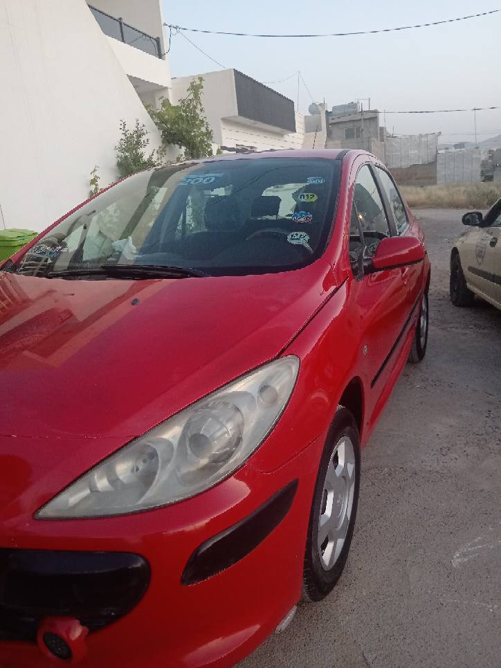 بیجۆ 307مۆدیل 2005 بۆ فرۆشتن رەقەم و سەنەویە بێ بۆیاخە گێڕ و مەکینەی بێ عەیبە نرخ 43  گەلا  ژم *********** السليمانية, العراق
