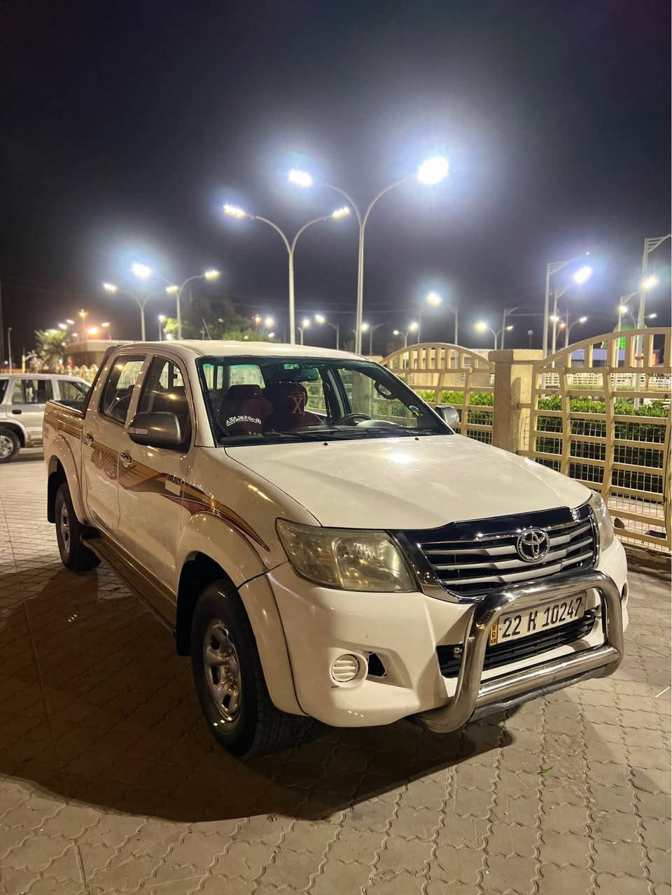 اللبيع بيكم هايلوكس مديل 2015 كويتي رقم أربيل جديد سنويه ل ٣٠ بسمي سياره كفاله لا ضربه ولا تبديل ولا صبغ سياره جاهزه ما ناقصه شي جديده كلش ما متعوبه استخدام شخصي سياره حلوه نضيفه جاهزه محرك كير حداده تخم تاير تبريد ثلج 🧊 كهربائية جاهزه كلشي ما ناقصه سياره العنوان البصره سعر 135 وبيه مجال بسيط مراوس يرهم ***********
