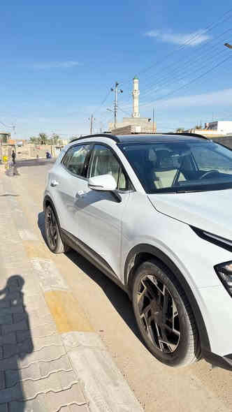 السلام عليكم سبورتج 2025 خليجي زيرو فول مواصفات مكفولة كفالة عامة من كلشي بوضع الزيرو موصفات بانوراما شاشة كبيرة متصلة شاشة دجتل صندوق كهرباء هندبريك بصمة حساسات امامية خلفية بصمة دخول ذكي داخل ابيض كشنات تدفئة كشنات جلد كهرباء وضعيات قيادة اوتو هولد ستيرين تدفئة وباقي الموصفات المعروفة السيارةالسعر 275 وبيها مجال حك الجية   الانبار رمادي ***********
