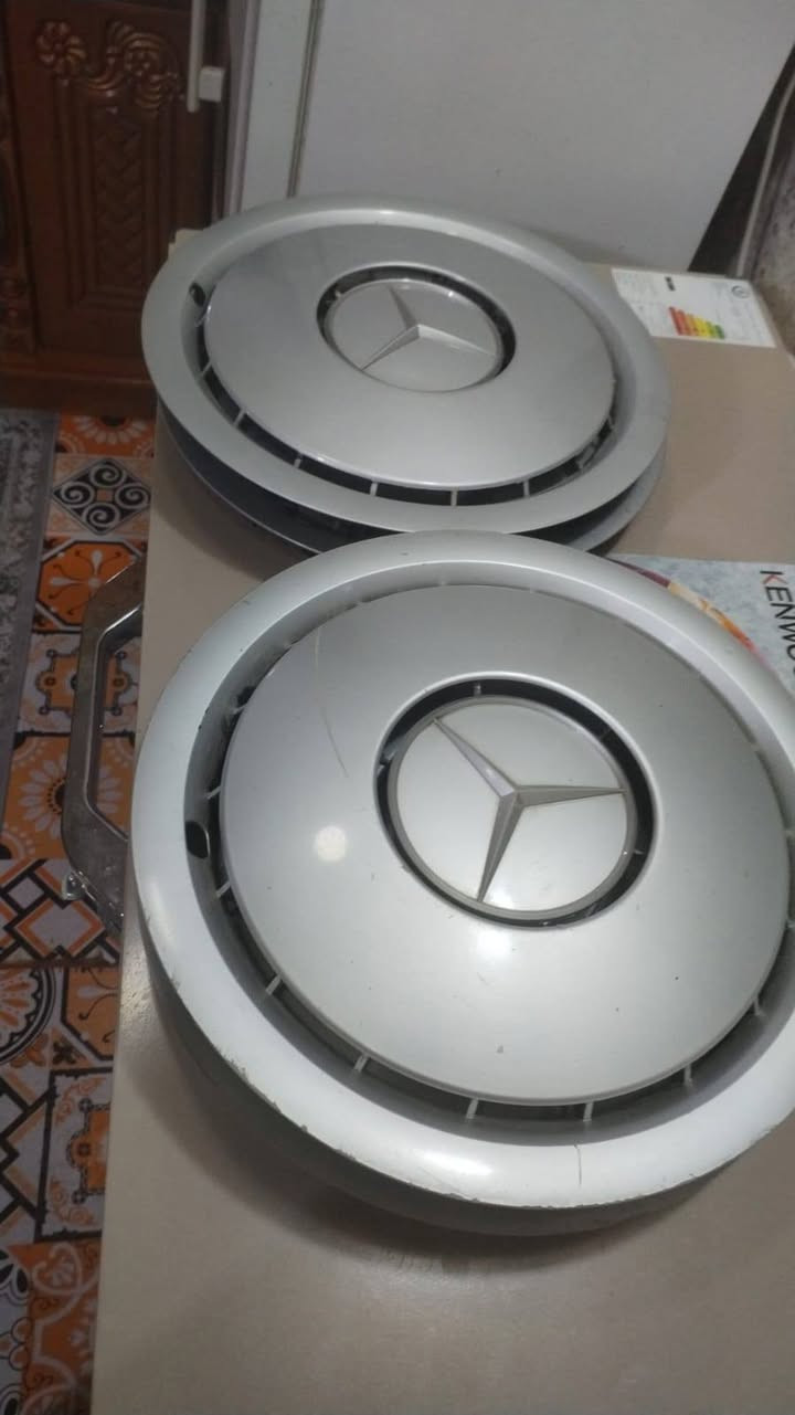 كبات حجم 15
مال دب نضافتهن موضحه بالصور 

السعر/ 75 الف

العنوان / ناصريه مركز 

***********
