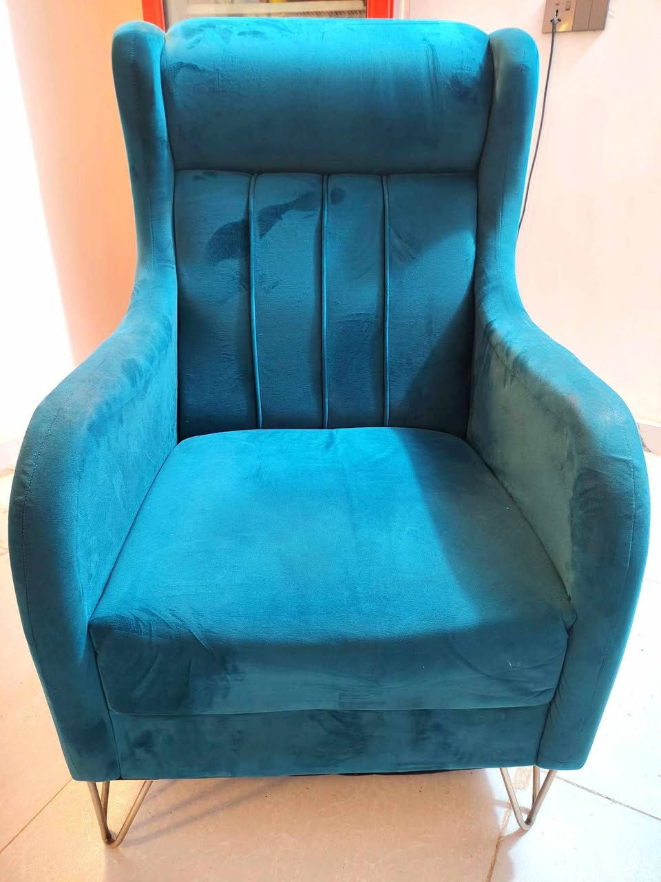 تخم عشر مقاعد تركي ثقيل جدا جدا.    اللون المرغوب فيروزي 🩵
خالي من اي ضرر ٤٥٠ وبي مجال


**إذا كنت صاحب هذا الإعلان وتريد حذفه لأي سبب، رجاءا أرسل رسالة إلى الدعم الفني**