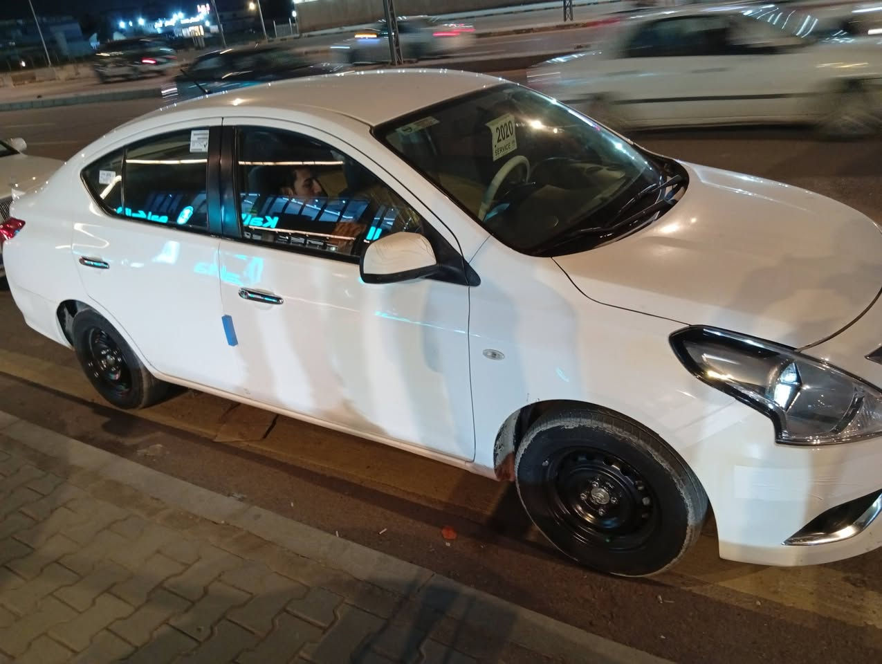 سلام عليكم 
من رخصة الادمن 
نيسان صني هندي موديل 2020
بيهه جاملغ عكس السايق الكدام صبغ مو تبديل بسمي السعر 110او بيها مجال 
مكاني نجف كوفه حي ميسان او تعال او باقي التفاصيل افهمك بيهه هذا رقمي ‏‪0783 796 6869‬‏
تبريد حداديه خير من الله مكينه كير كفاله شاشه او كامره دواره سياره كاعيه جلد او دبل سويج شركه
