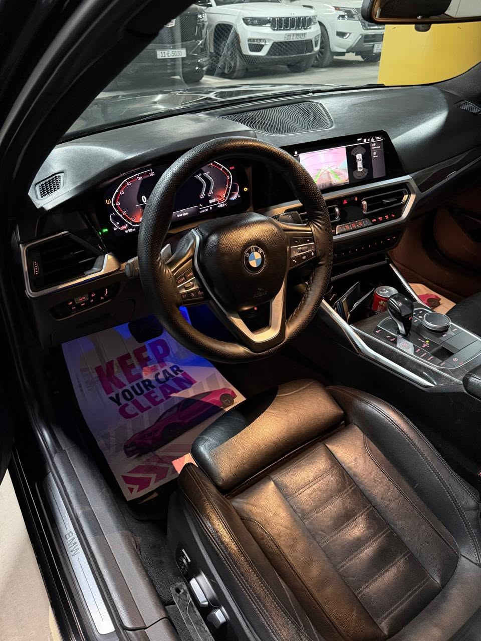 بسعر البلاش 198 ورقه قفل مال مستعجل 
BMW 330i 2019 بانزين فقط 
مواصفاتها فول فتحه جلد كراسي كهرباء 
حادثها خلفي جاملغ وشويه صندوك 
ماشيه 66 الف سياره حلوه نظيفه 
باسمي رقمها بغداد عنوان منصور البوابه 
***********
