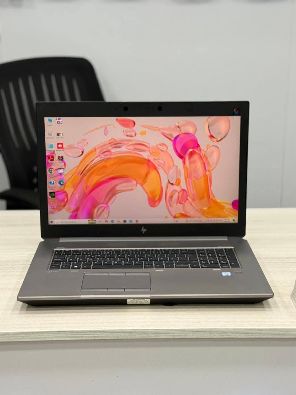 🔥 HP ZBOOK 17 G5 4K 🔥
💻 لو شغلك تقيل وعايز جهاز قوي يعتمد عليه في الشغل 
HP ZBook 17 G5 – Workstation 
جبار للأعمال الاحترافية بكارت شاشة عالي 16 GB 🚀 وشاشة كبيرة بدقة 4K 🖥️ ضمان شامل سنة 💯 

🚀 المواصفات:
✅ المعالج: Xeon E-2186M (أداء قوي )
✅ الرام: 16GB RAM
✅ التخزين: 512GB SSD (سرعة عالية في التشغيل والتحميل)
✅ كارت الشاشة: NVIDIA Quadro P3200 16GB GDDR5
✅ الشاشة: 17.3 بوصة 4K (دقة عالية وألوان ممتازة)
🎯 مناسب للجرافيك – المونتاج – التصميم – البرامج الهندسية- الجيمينج 
________________________________
📌 ضمان 12 شهر 
📌يوجد دفع فيزا مشتريات 
📌يوجد شحن لجميع المحافظات 🚙 
📲 للطلب والإستفسار اضغط على رابط الواتساب مباشرة لسرعة التواصل https://wa.me/201024538916


**إذا كنت صاحب هذا الإعلان وتريد حذفه لأي سبب، رجاءا أرسل رسالة إلى الدعم الفني**