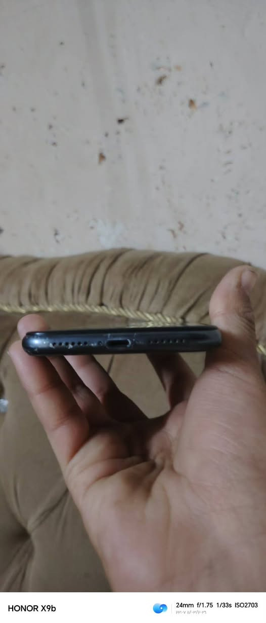 السلام عليكم ايفون 11 عادي ذاكره 128 بطاريه 80 تك سيم قافل اي كلاود تعال خاص عنوان الموصل حي القاهرة السعر75بي مجال


**إذا كنت صاحب هذا الإعلان وتريد حذفه لأي سبب، رجاءا أرسل رسالة إلى الدعم الفني**