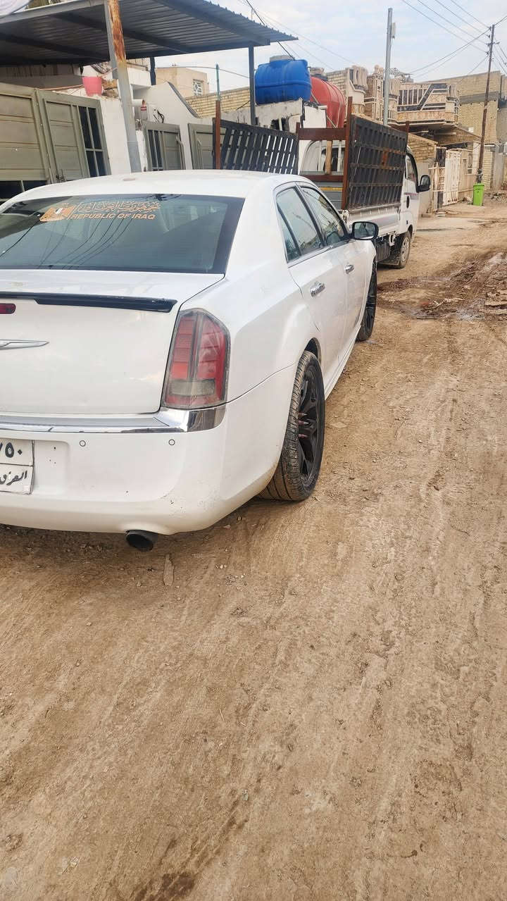 سلام عليكم مرخصت صاحب الكروب المحترم البيع اوبامه 2014محدثه سياره 2018 سياره هيمي 5700كير ومكينه بعدهن بلايلون تخم تاير ويل عشرين عنكبوت تتفئه تبريد سستم سماعات اليت زنون اليزري بيع او مراوس حسب القناعه مكان بغداد ***********
