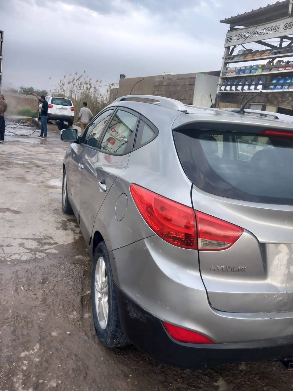 توسان موديل ٢٠١١ وارد مكينه دوش ٢٠٠٠
محرك كير بلاد دواخل نظيفه سنويه لحد ٢٠٢٨ سياره بأسمي تحويل ثاني يوم سعر المطلوب ١٠٥ وبيه مجال حك الشوفه 
الأتصال على الرقم ***********
مكلف بالنشر
