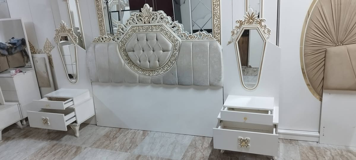 غرفة 6 ابواب 7 قطع 
للاستفسار ***********
