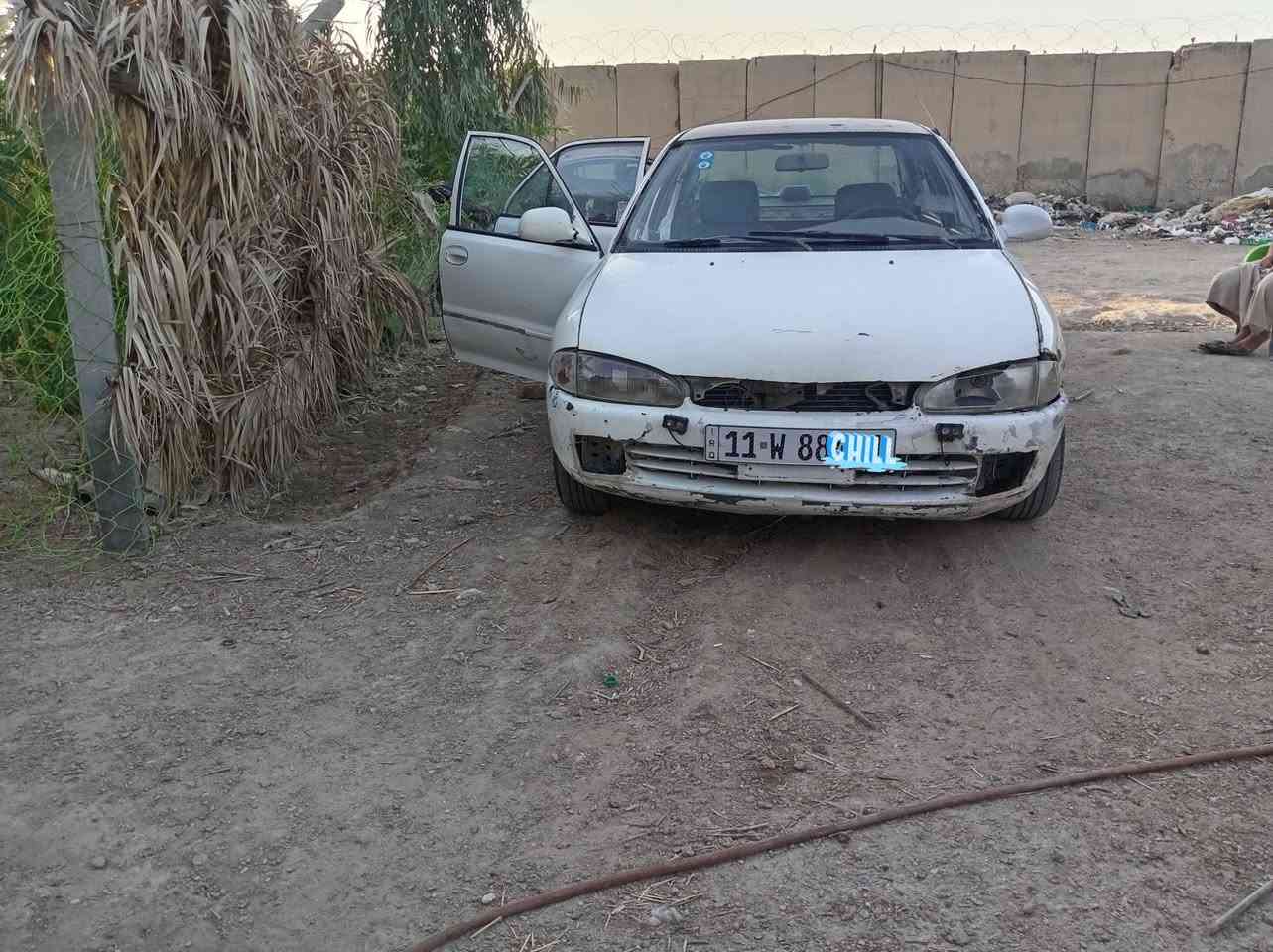 بروتون 96 رقم بغداد مشروع وطني تحويل مباشر بأسمي سنويه نافذه 2028 كير عادي محرك وكير خير من الله تبريد مايشتغل سيارة خدمية بيع فقط بدون مراوس السعر 31 وبيها مجال  مكان السيارة بابل المسيب للعلم اني مكلف بالنشر أحبتي الكرام ***********
