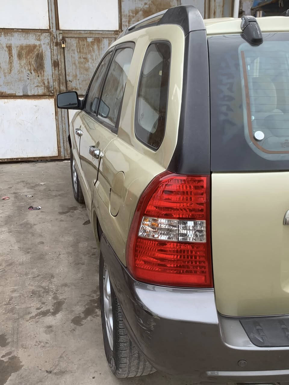 سلام عليكم سياره سبورتج مكينه وكير وحداديه جدد الله شاهد سياره مصبوغه عام ال جماليه سياره مديل 2007سعر:110وبيهه مجال 
مكان سياره بغداد
وجزيل شكر 🌹
رقمًالهاتف:***********
