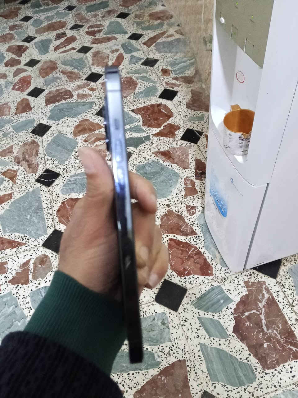 السلام عليكم
ايفون 12 بروماكس ذاكرة 256 امريكي نموذجN  بطارية 84 بلادي جهاز وتر بروف مكفول من كلشي نظافة 100/100 السعر 525 وبي مجال


**إذا كنت صاحب هذا الإعلان وتريد حذفه لأي سبب، رجاءا أرسل رسالة إلى الدعم الفني**