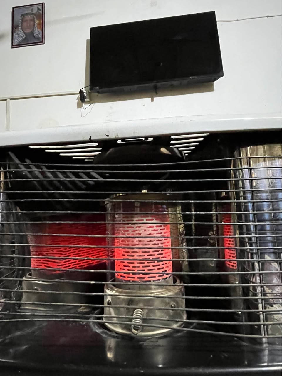 صوبه كيرونه ياباني نضيفه ونارها تخبل وعلى الفحص سعرها 85 وبيه مجال مكان نهايه الشعله منطقه الدهله*********** بغداد, العراق
