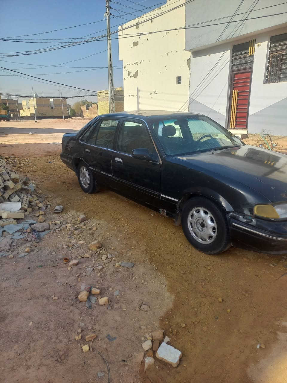 السلام عليكم برنس للبيع موديل 91 سنويه لل27 السعر 22 وبيه مجال راعيه يريد مداور ***********
