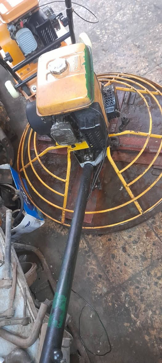 سلام عليكم ساقولة شغالة جاهزه هاتف ***********مكان بغداد ساحت طيران
