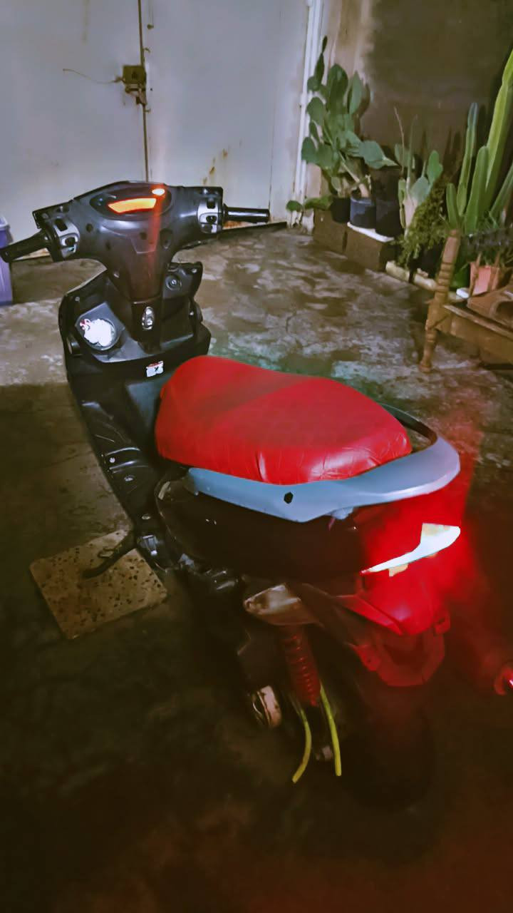 درجه جيتي آر محرك ما سكنس تزويد صالنصه قبق فلاوين ٦٥٠ وبيهه مجال حك الجيه وشي قليل


**إذا كنت صاحب هذا الإعلان وتريد حذفه لأي سبب، رجاءا أرسل رسالة إلى الدعم الفني**