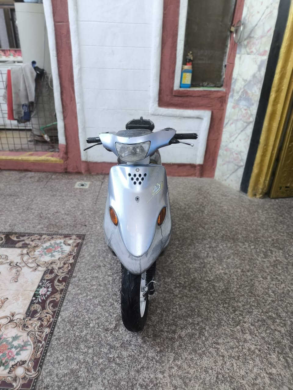 سلام عليكم دراجه 9ازروف نضيفه جدا مكينه خرسه ماشالله مامجفته دك 75 مشي حقيقي دراجه نضيفه اخت الجديده كلشي مابيه تجي تشوفه بعيونك الدراجه سوليلي الدراجه والمكينه مامتعبينه مال بيت مجمبزه سله بوليس وبكلايت رماش كلوب امامي ناصي عالي سلف شغال بس دكمه مكطعوعه الباتري مابي شي سعرها 650 وبيه مجال الشرايه مستعجل  على بيعته محتاج الله شاهد الاستفسار((((((رقم وتساب ***********))))))))📌📌مكان.
البصره المعقل
