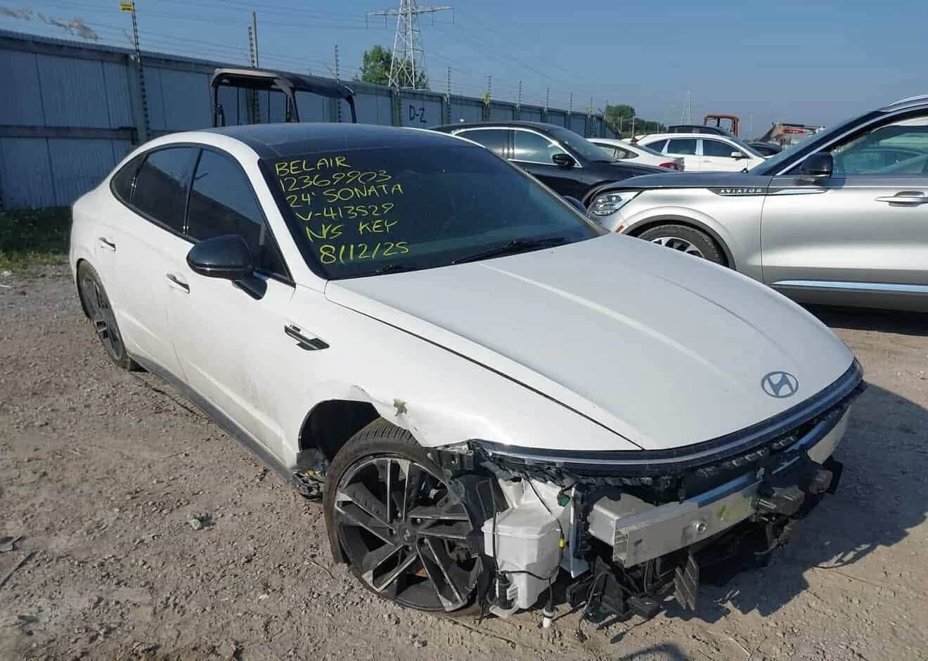 سوناتا ان لاين موديل 24
رقم كاتي تترقم اربيل بإسم المشتري

ماشيه تقريباً 44 الف ميل 

بيها قطعة وحده صبغ بدون تبديل

بدون دواااخل السياره شرط
فول مواصفات

حتى الدعامية بلاد 

ايرباك برده راجع سستم

مكان السيارة ديالى 

خواتها كله 220 و ب 225

راسلني واتس اب او ماسنجر وتدلل 

***********
