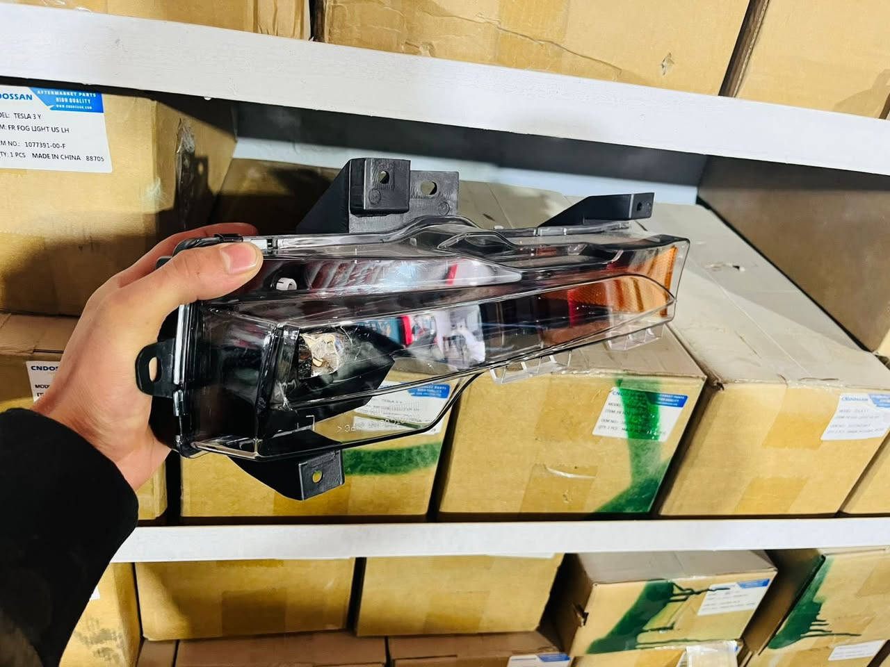 يعلن مركز TESLA عن توفر جميع قطع غيار سيارات Tesla الأصلية والمضمونة 🔧⚡
نوفر مختلف القطع لجميع موديلات تسلا وبأفضل الأسعار وجودة عالية.

📍 العنوان: النجف – الشارع القوسي، مقابل بوابة الوفود

📞 للاستفسار والطلب:
***********
***********

✔️ قطع أصلية
✔️ أسعار مناسبة
✔️ خدمة سريعة

حياكم الله ونرحب بكم في أي وقت
