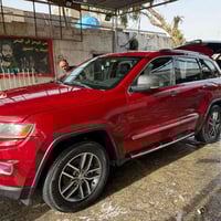 مكلف بلنشر جيب لاريدو للبيع  موديل 2011 محدث ، بجم 2014 مكينة هيمي ,57...