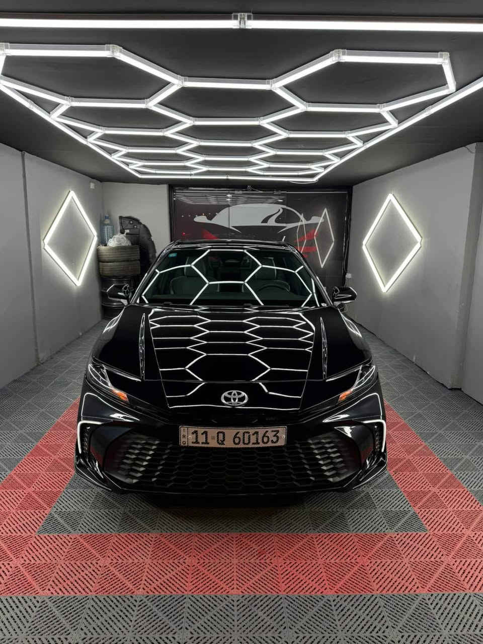 سلام عليكم كامري 2025se هايبرد
سياره مواصفات الseمعروفه تخم تايرات TRD سياره حادثه الجاملغ الامامي الايسر لغد فقط الجاملغ مصلح ومصبوغ نفسه ودعاميه مبدله و قماره بيه رصعه من كدام جهت عكس السايق ومن وره جهت السايق  معدل PDR السياره ماشيه 3،000ميل السياره احله من الصور سعره 22500الف يعني شدتين وخمسه عشرين ورقه للاستفسار:***********
