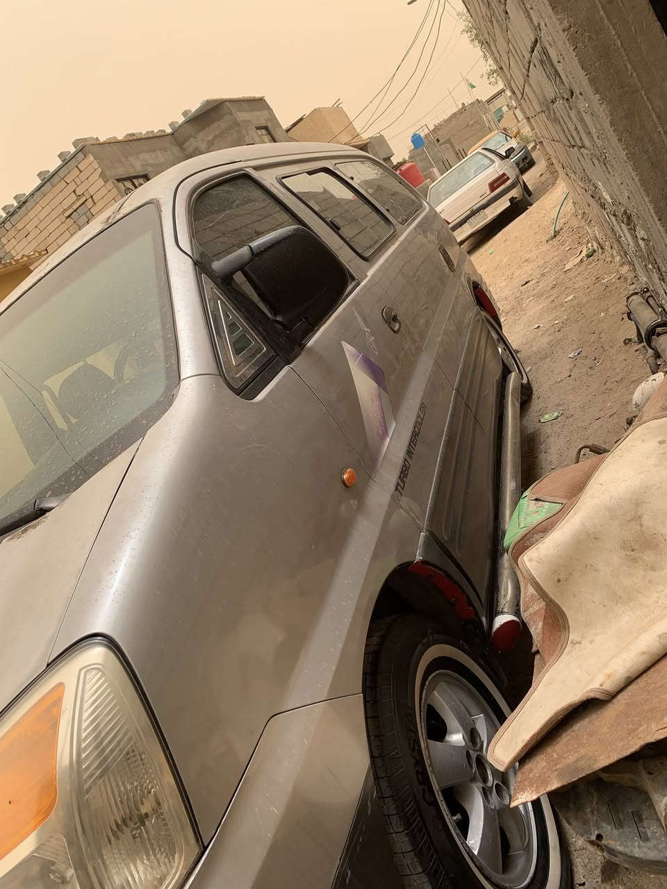 السلام عليكم ستاركس 2005 مسكر مكينه جديده شهرين من مشدودة كير عادي تخم تاير جديد الي يحب يشوف يجي يگلب اصل سياحي،، مال جناي فقط. السعر 77
للاستفسار- ***********
