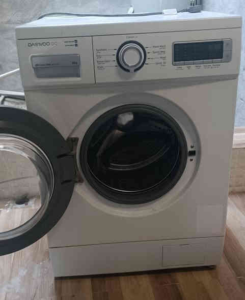 بــۆفرۆشتن بەنرخی گونجاو
0770 174 52 52
0751 155 52 52
