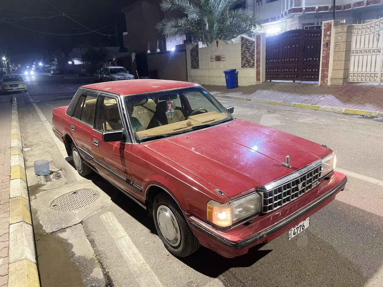 السلام عليكم شباب سوبر85نضيفه كير ومكينه مكفولات تايرات صدر جديد كهربائيات كلها شغاله 4جام كهرباء شغال كير عادي رقم كركوك الجديد مميز رباعي مسجل وراديو وسماعات بلاديه شغاله مكان السياره صلاح الدين قضاء العلم 75بيها مجال ‭0770 613 3460‬
