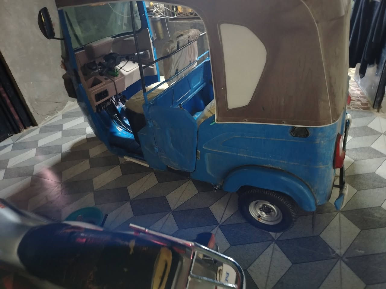 سلام عليكم تكتك 22 مرقم لبيع خاص موجود +رقم فقط وتساب ***********
