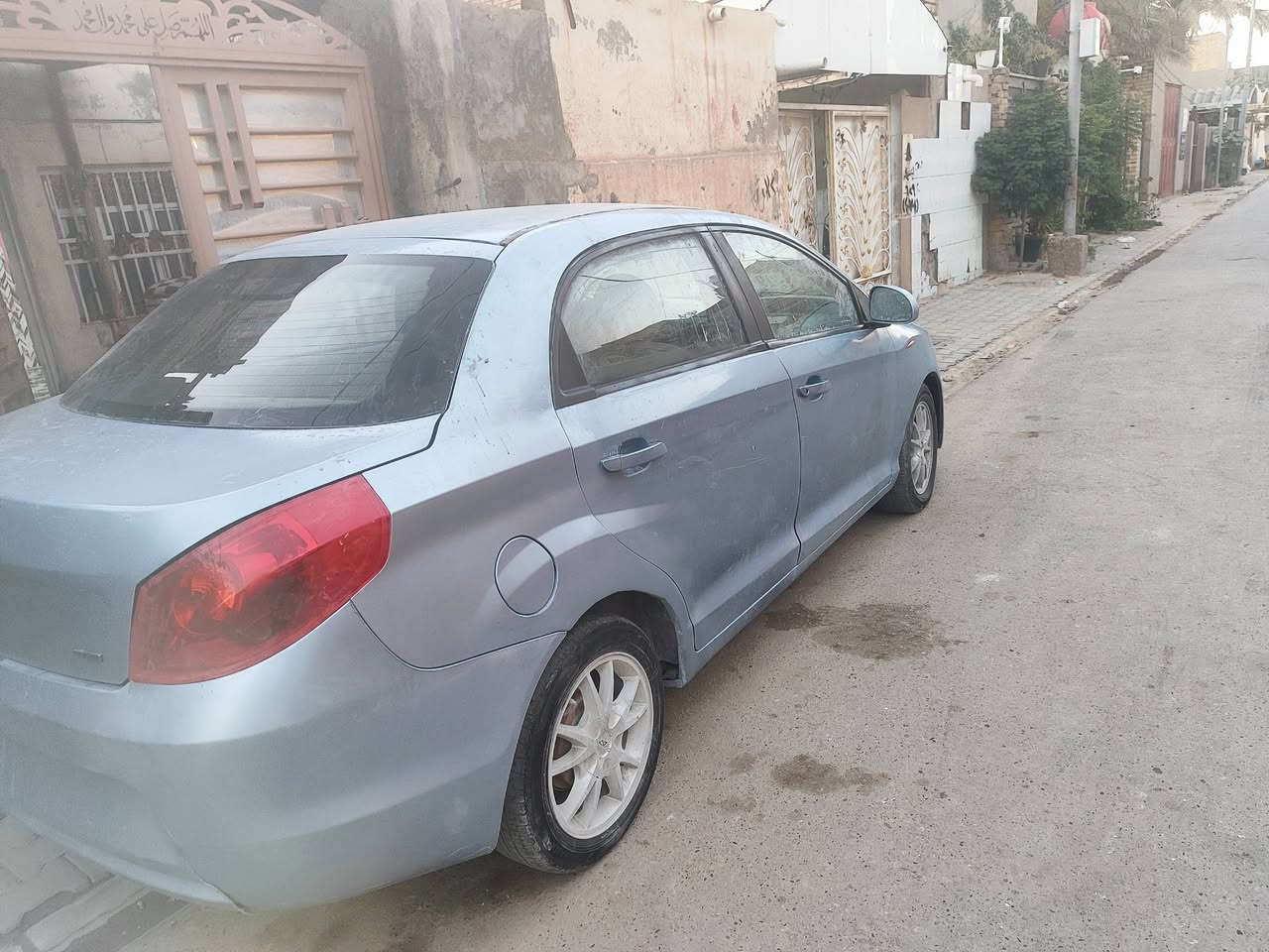 سلام عليكم شيري فلاوين مديل ١٣
كير مكينه جدد حداديه جديده سياره مكلوبه مفلشه لاتكلي شبيهه 

تبريد شغال بس ينقص ماعرفت وين سبب سعر ٢٠

***********
