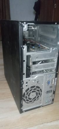 i5 4570s • بدون رام • بدون هارد وبور