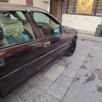 فيكترا • ٩٢ • محرك ١٨٠٠