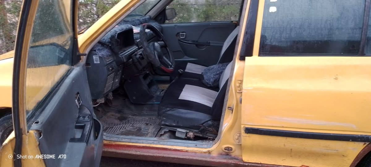 سيارة سايبا للبيع مصفره هيئة وغرامات شرط التحويل السعر ١٧ وبيها مجال
العنوان حي الانتصار
***********
