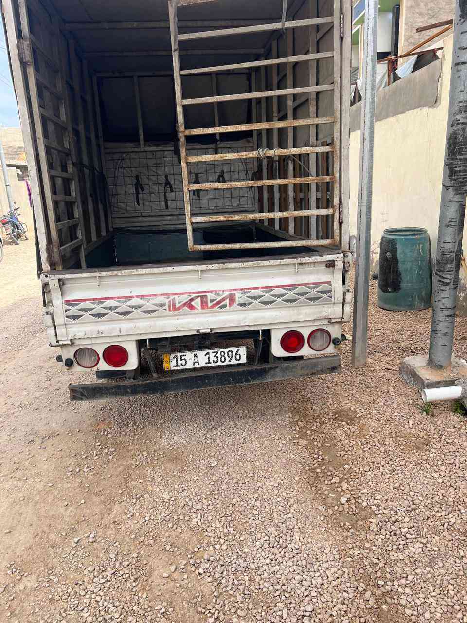 السلام عليكم كيابنكو/٢٧٠٠/موديل ٢٠٠٨/رقم انبار انكليزي سنوية جديده بسمي تحويل مباشر/مكفولة من محرك كيراكسل شاصي /السعر/٩٤٠٠$/الاتصال على الرقم/***********
