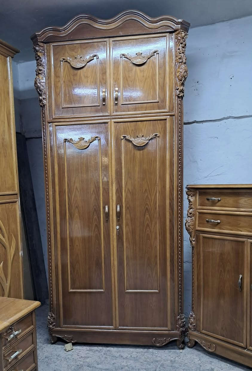 السلام عليكم
غرفه صاج تكمه طراز مصري خشب خارج وداخل ٥مليم
السعر مليون و٦٥٠بيها مجال بسيط 
العنوان بغداد البياع 
يوجد توصيل 🚚


**إذا كنت صاحب هذا الإعلان وتريد حذفه لأي سبب، رجاءا أرسل رسالة إلى الدعم الفني**